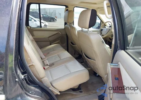 2007 Ford Explorer Eddie Bauer z USA, uszkodzony, nr VIN 1FMEU64E57UB14481